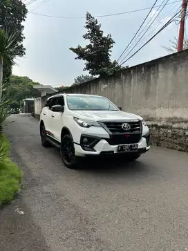 [CASH] Toyota Fortuner Vrz Trd At 2020 Diesel Tt Pribadi Vrz Trd At