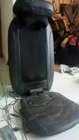 Bantalan Leher dan Kursi Pijat