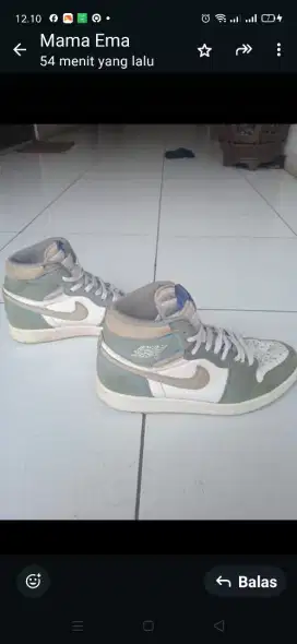 Sepatu NIKE AIR JORDAN 1 RETRO HIGH HYPER ROYAL