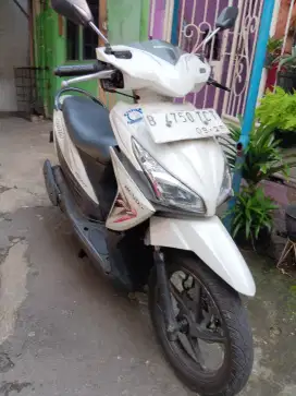 Honda Vario LED 110cc PGMF.1 Pjk Hidup Surat2 Lengkap