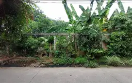 Di Jual Tanah Luas 212m²