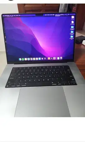 Macbook Pro 16 in 2021 m1 max 32 512gb