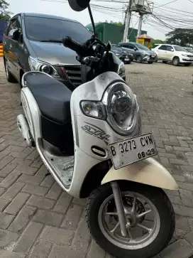Scoopy cream 2019 pemakaian wanita