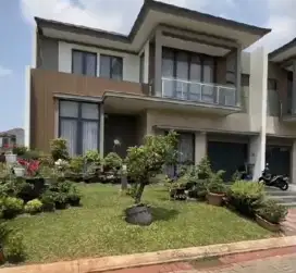Rumah bagus  siap huni  di Kota Wisata Cibubur