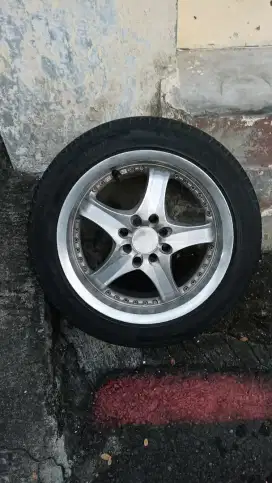 Veleg ring 16 bekas avanza