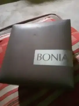 Kotak jam tangan bonia pria