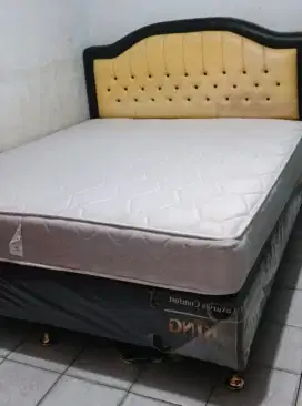 Dijual Springbed 1 set bekas murah meriah !