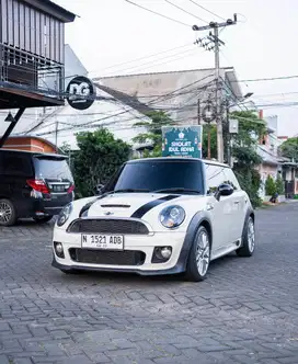 Mini cooper s jcw package 2014