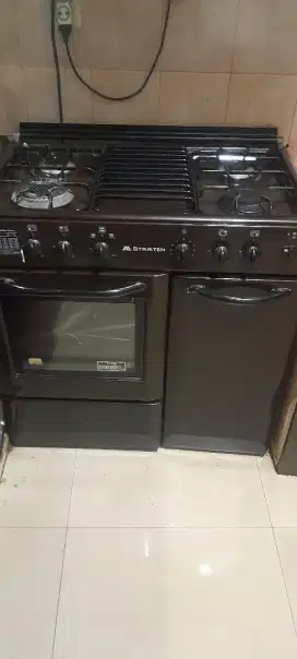 Kompor 4 tungku+ oven