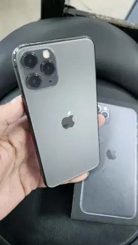 iPhone 11Pro 64 GB BH 76 % ORI All Operator