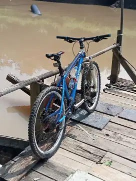 Dijual sepeda MTB merk Polygon cozmic uk 26