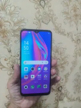 Oppo f11 ram 6/128 refurbis normal semua nya hp sm cas