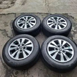 Velg dan ban r15 innova two tone original