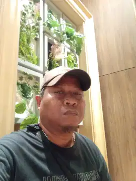 Mencari pekerjaan apa saja