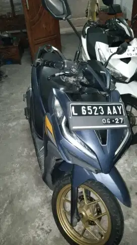 Vario 125 cbs iss