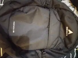 Tas Eiger keren