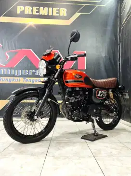 DP 5jt an Kawasaki W175 Cafe Reg 2022 slow on going mulus siap gas