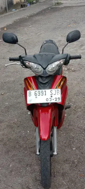 Di jual jupiter z 2007 lengkap pjk hidup minat chat..