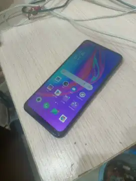 Oppo f11 ram 6/128 refurbis normal semua nya hp sm cas