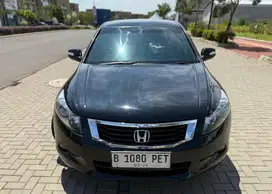 Honda Accord Vtil AT 2011