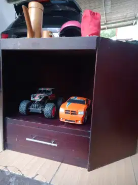 Meja TV ukuran 80x80