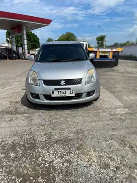 Suzuki Swift St 2009 MT, Mobil Pribadi Terawat tinggal pakai saja Bos
