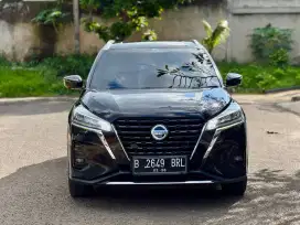 NISSAN KICKS E HITAM 2020 FOR SALE