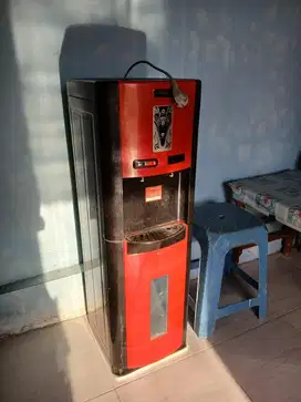 Dispenser galon bawah Miyako minus