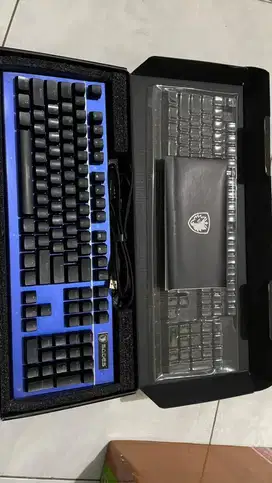 keyboard sades sickle