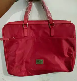 tas travel sling branded merah