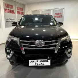 FORTUNER VRZ 4X2 DIESEL MATIC 2019 STNK PANJANG FUL ORI SIAP PAKAI