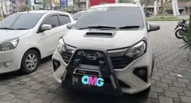 Daihatsu Sigra R 1.2 Bensin-MT 2021 Putih PR