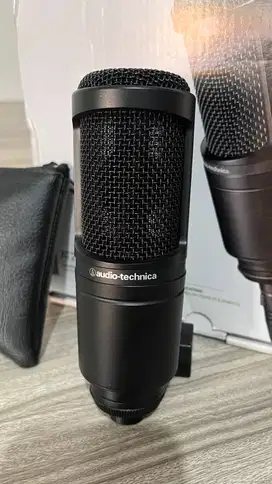 AUDIO-TECHNICA AT-2020 Condenser Mic XLR