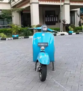 FOR SALE VESPA SUPER 66