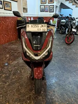 DP PROMO ~ HONDA PCX 160 ROADSYNC 2025 LIKE NEW