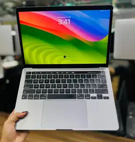 MacBook Pro 2020 TouchBar  Chip Apple M1  Ram 8Gb Ssd 512Gb MINUS D-DC