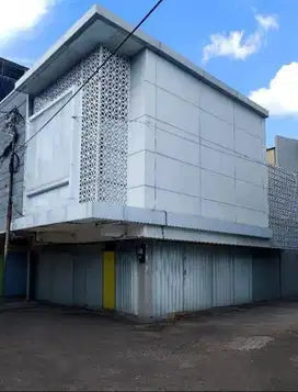 Langka Ruko Mewah Mayjend Sungkono Furnish Lokasi Strategis