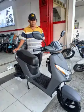 SEPEDA LISTRIK UWINFLY D75 ( CASH & KREDIT )