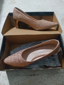 Heels rose gold