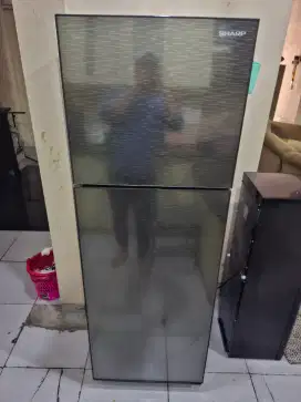 KULKAS 2 PINTU MERK SHARP