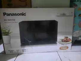 Microwave merk panasonic SM32NB warna Black