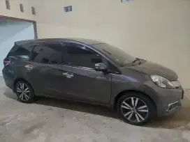 Mobilio alE at th 2015 istimewaa
