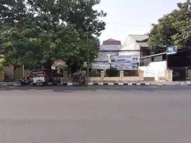 SUPER STRATEGIS,TANAH DAN BANGUNAN,RIIL, PUSAT TENGAH KOTA SEMARANG