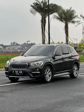 BMW X1 sDrive 18i  A/T 2019 TDP 10 juta