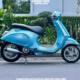 PIAGGIO VESPA SPRINT 150 IGET ABS LED FACELIFT Tahun 2019 Warna BIRU