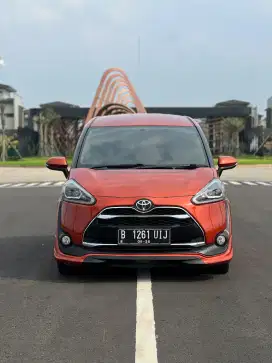 Toyota Sienta 1.5 Q CVT 2016 AT