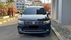 [ LOW KM 13RB ] Volkswagen Tiguan Allspace 1.4 TSI AT Hitam 2021/2022