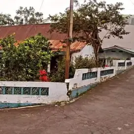 Tanah bonus rumah Tawangmangu Karanganyar solo Prospek vila/homestay