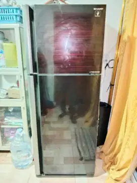 Kulkas Sharp 2 Pintu Jumbo