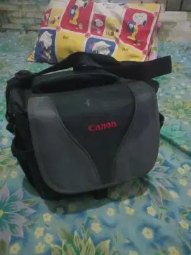 Tas Camera DSLR , brand CANON